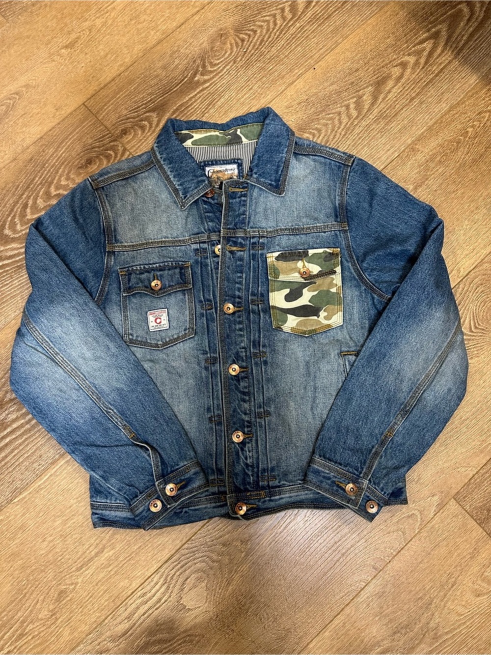 Crooks & Castles "Buckshots and Bullseyes" Camo Accent Denim Jacket - Size M/L